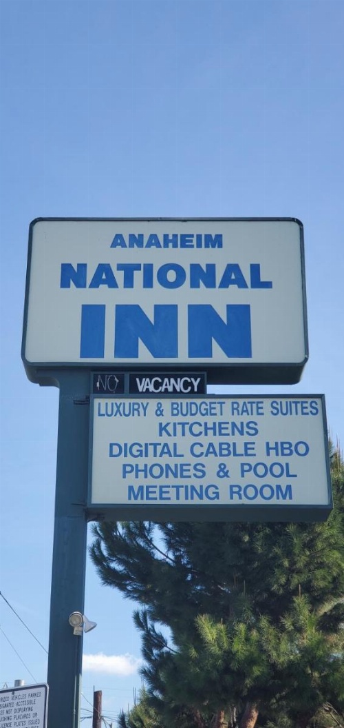 Auberge Nationale d'Anaheim image 22